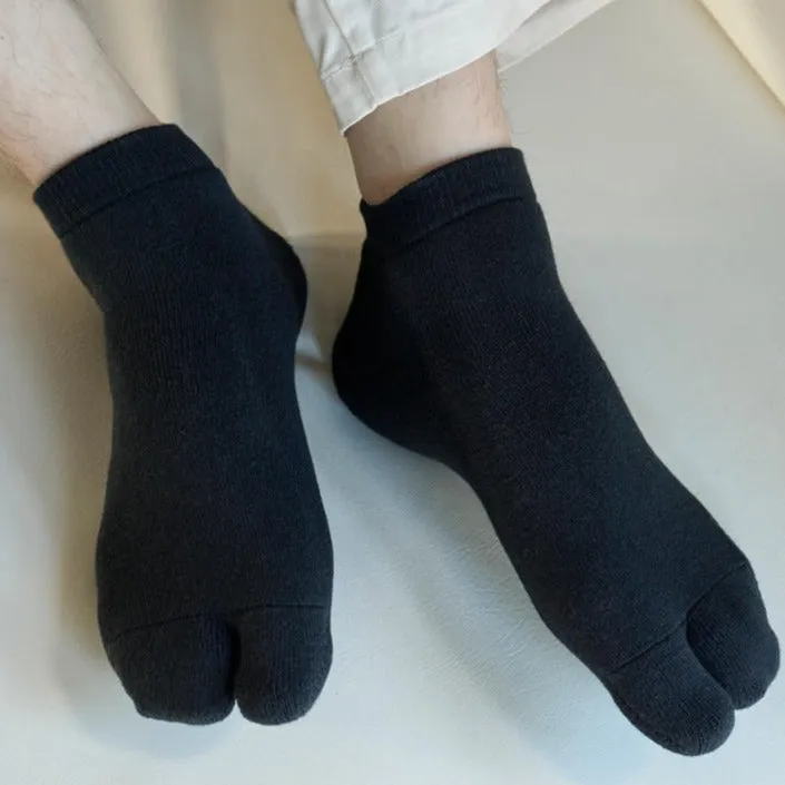 062120093 Plain Tabi Pile Trainer Socks M