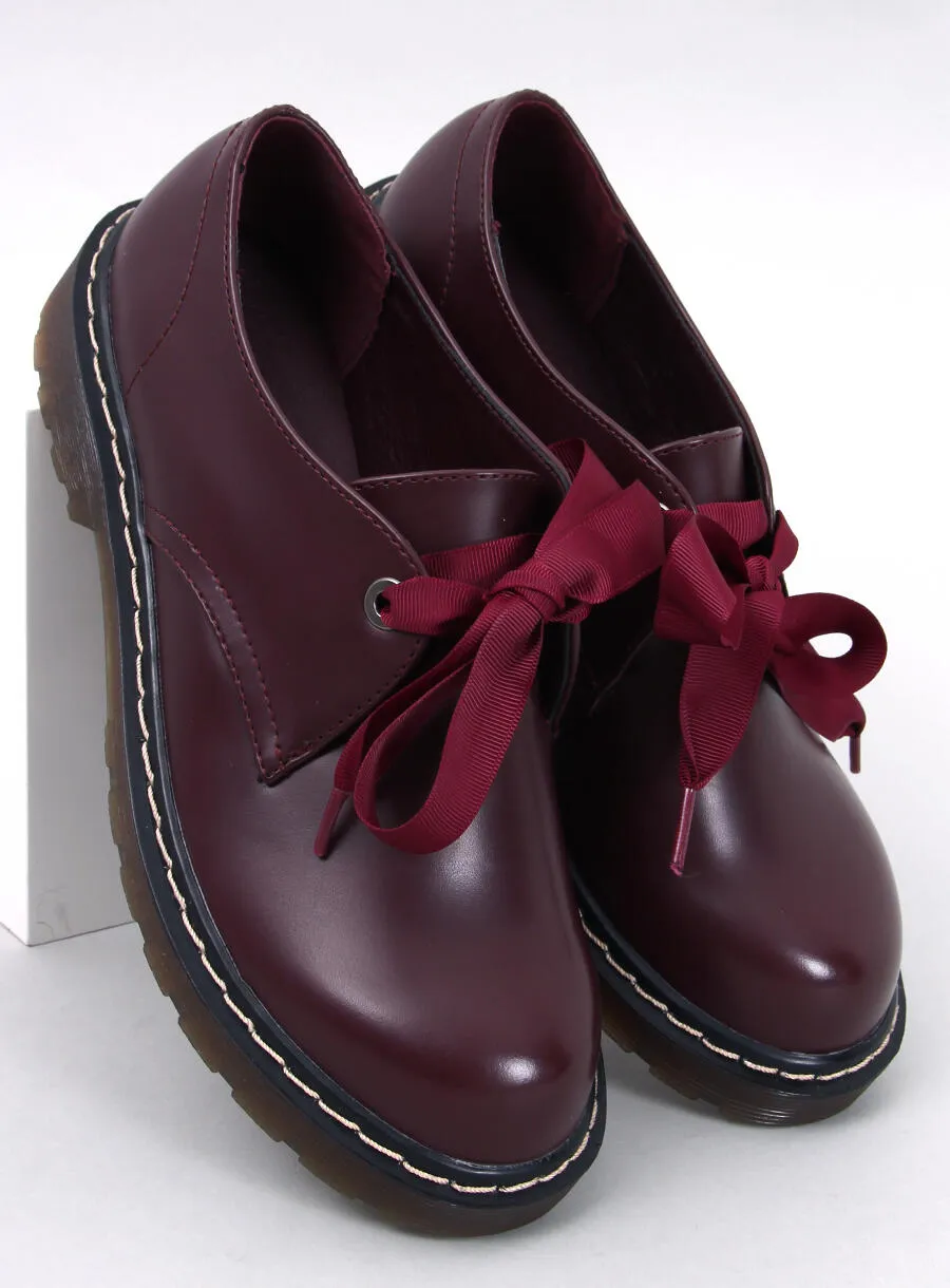 Burgundy Shoes for Woman Casual Shoes with Ribbon finish.