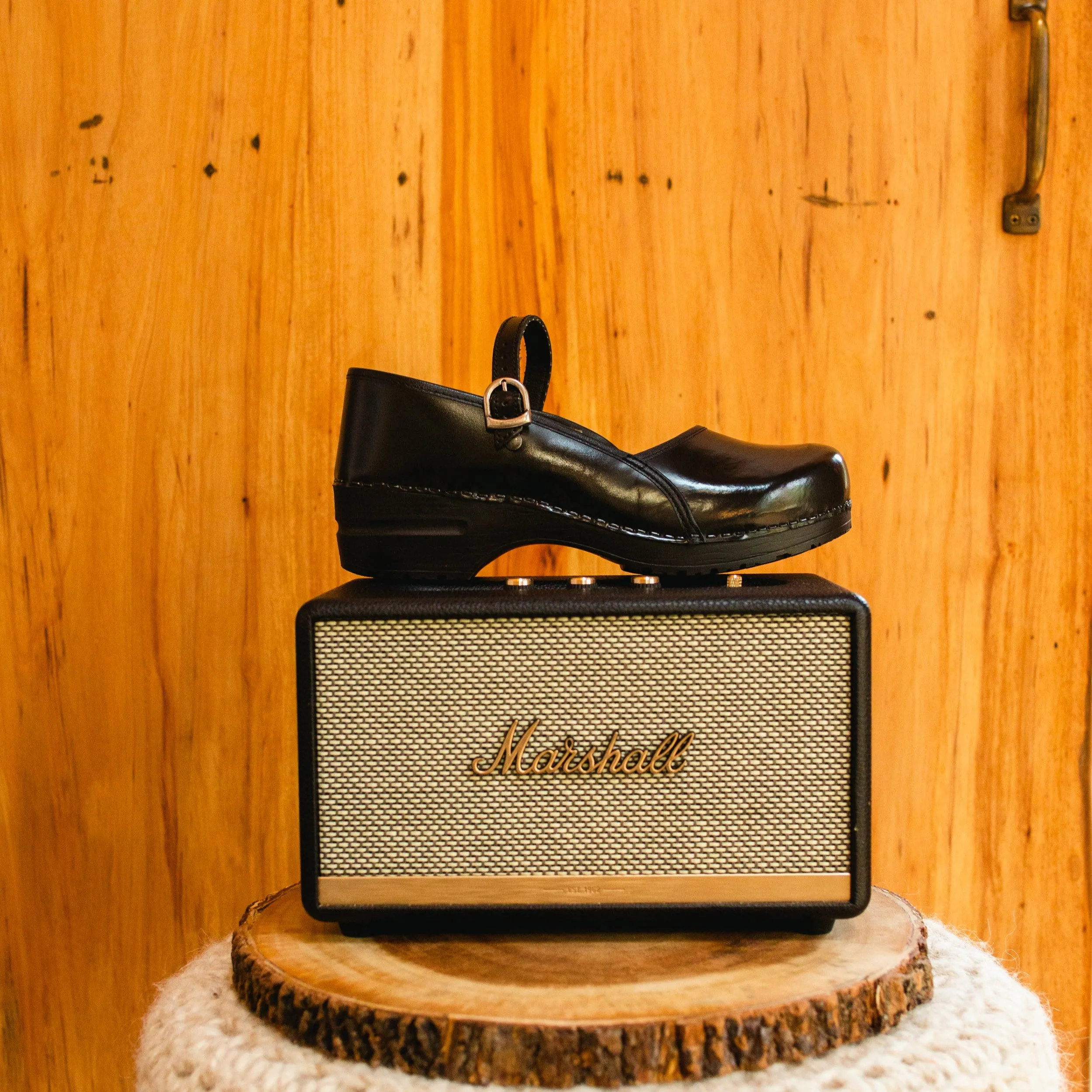 Clare Women's Clog in Black