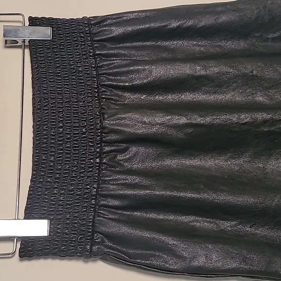 Commando Black Faux Leather Smocked Waist Mini Skirt Sz S Stretchy Pencil