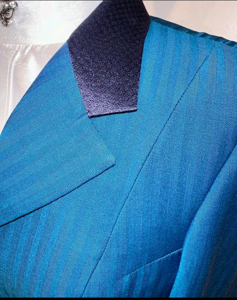 DeRegnaucourt Teal Hunt Coat