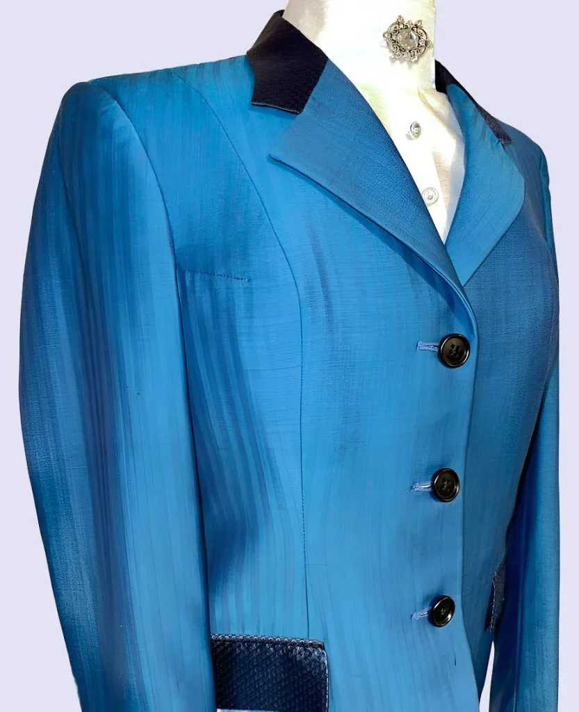 DeRegnaucourt Teal Hunt Coat