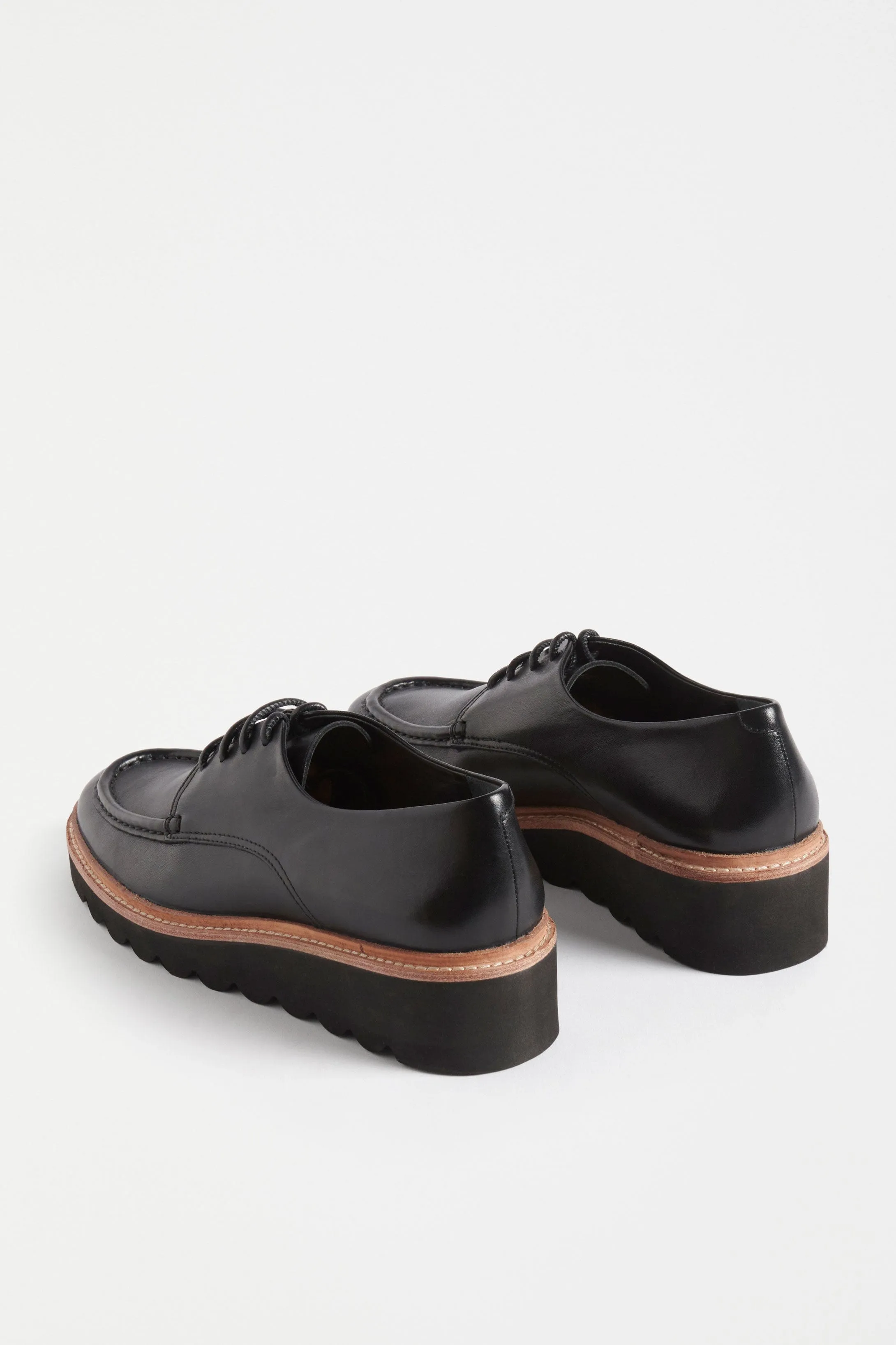 Elk Brak Derby Shoes