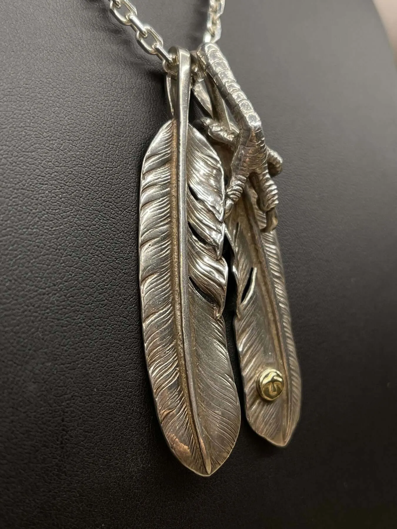Goros Double Silver Feathers (Plain and Claw) Setup