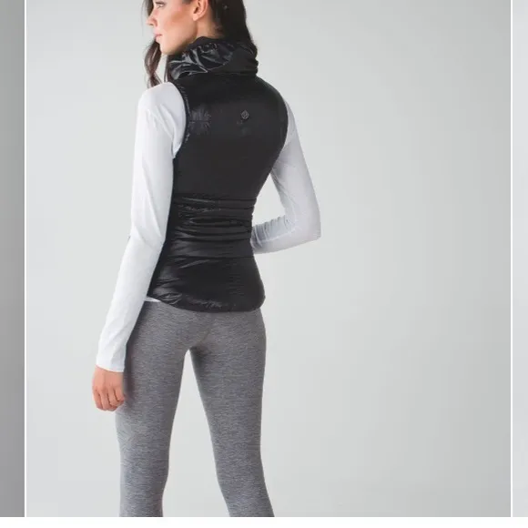 Lululemon Fluffin Awesome Goose Down Vest Forest Green