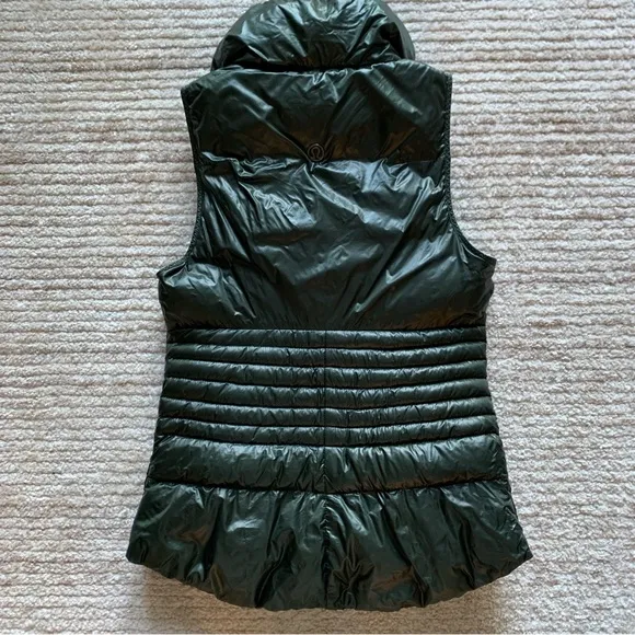 Lululemon Fluffin Awesome Goose Down Vest Forest Green