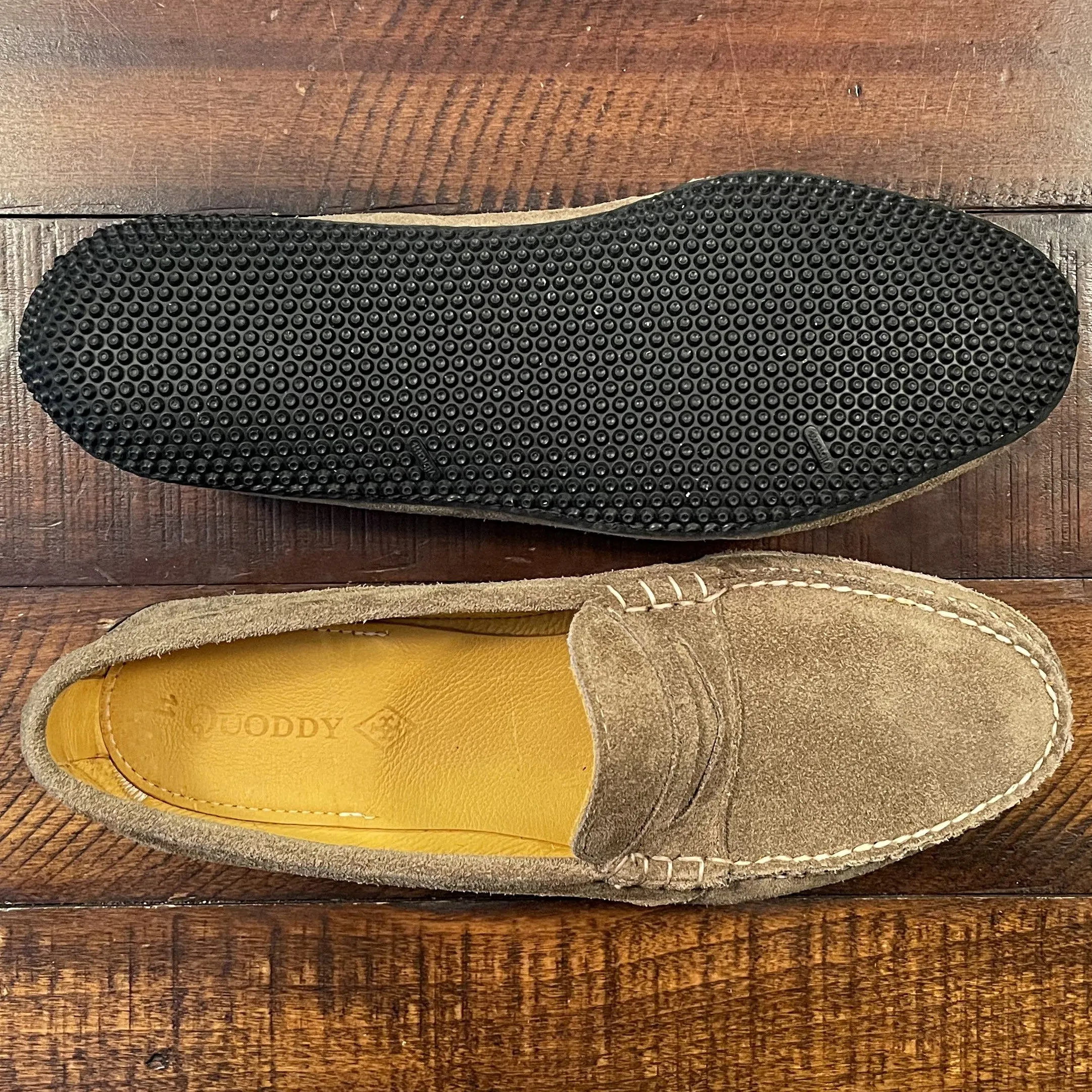 Men’s Vessel Driver: Mushroom Suede