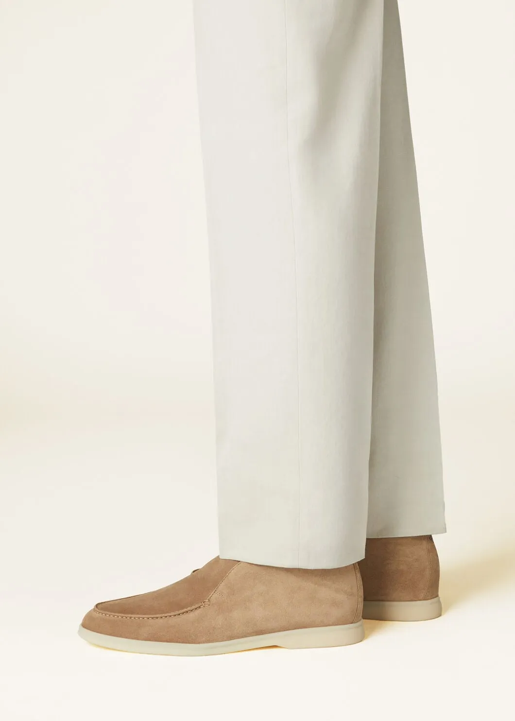 Open Walk Boots in Beige Suede