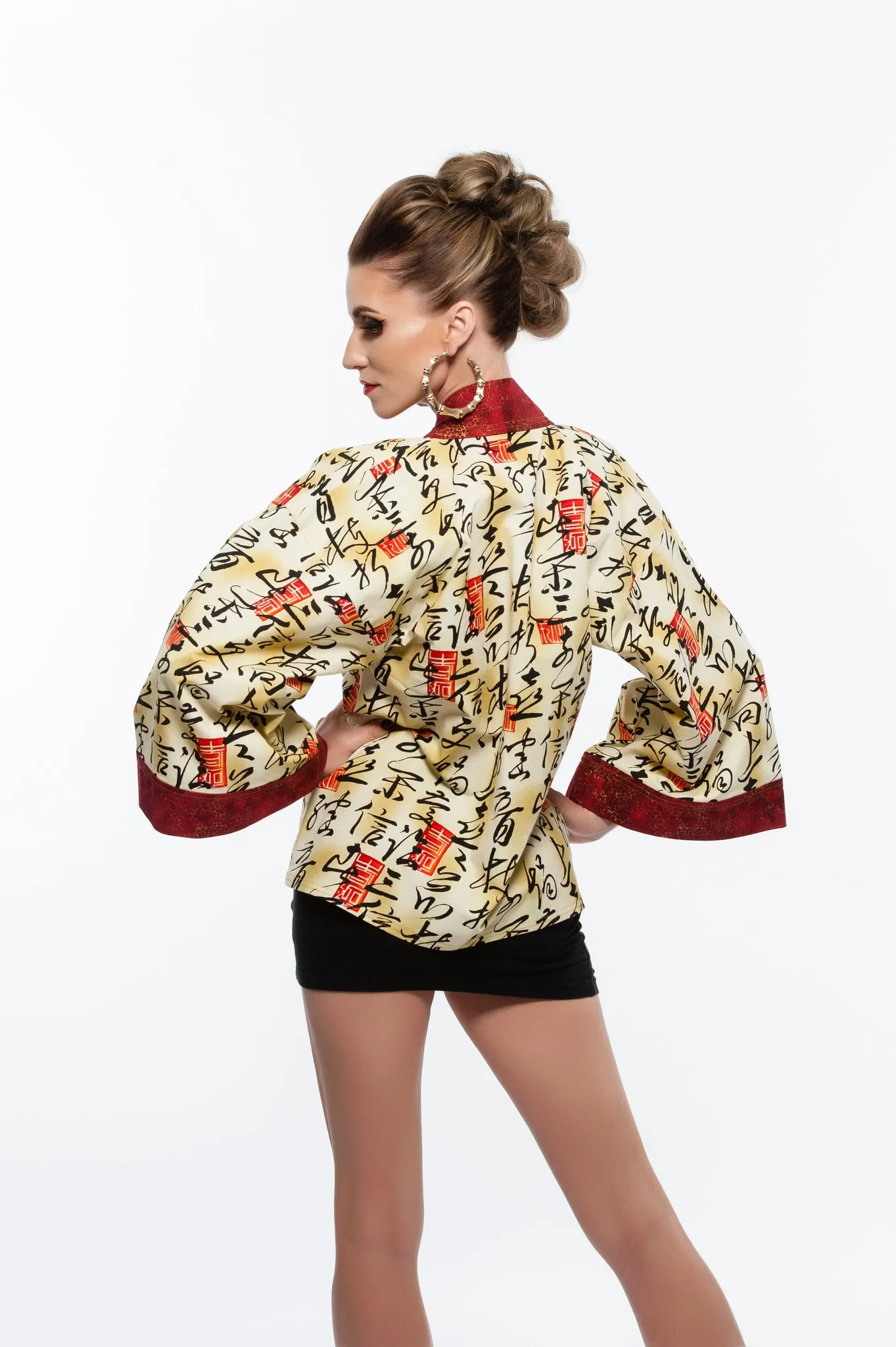 "Kanji Cool" Kimono Hipster