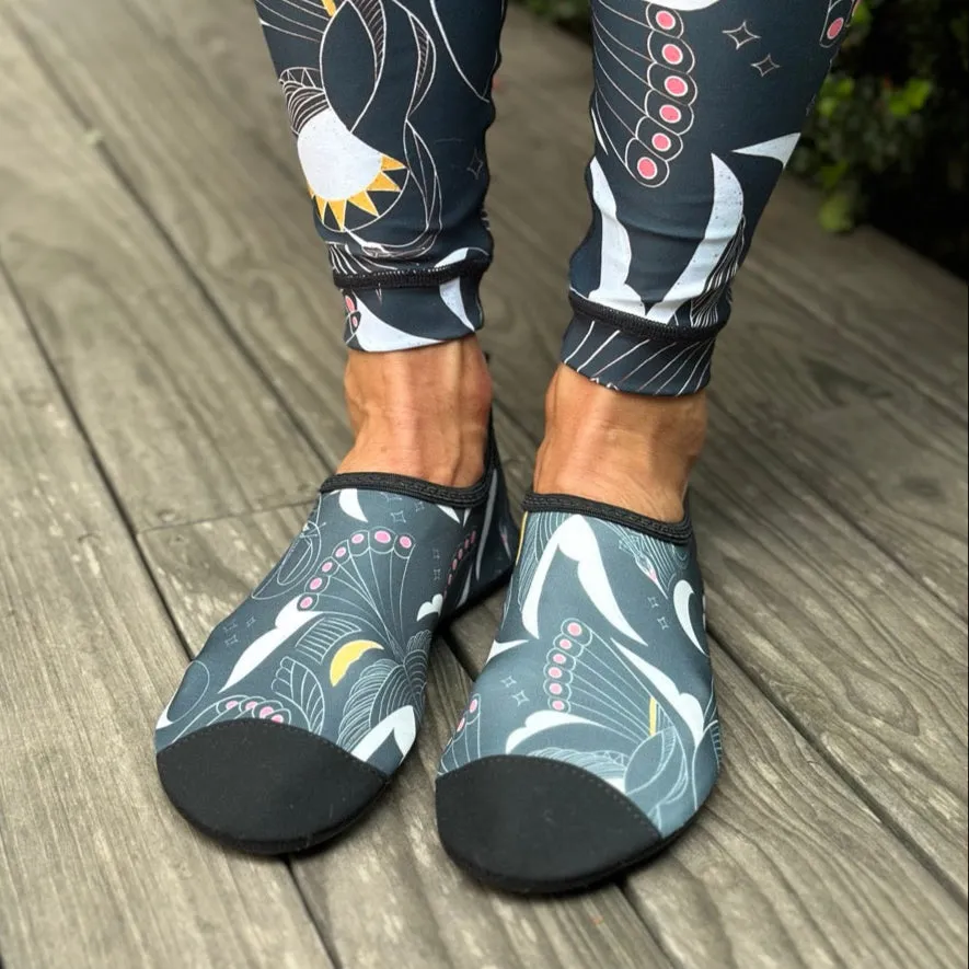 Rebounding Shoes - Soles | Birds of Paradise