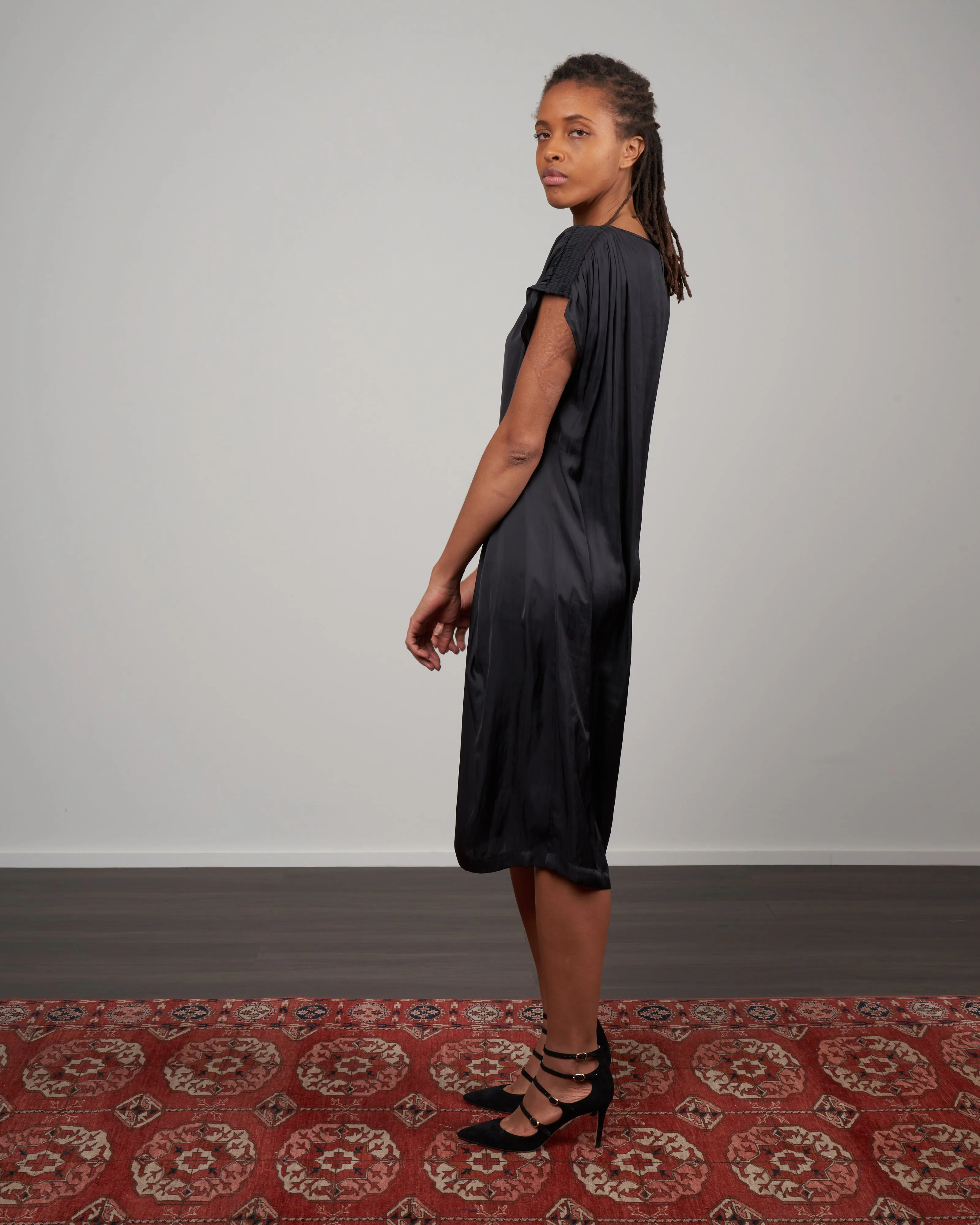 ruched fold dress - black