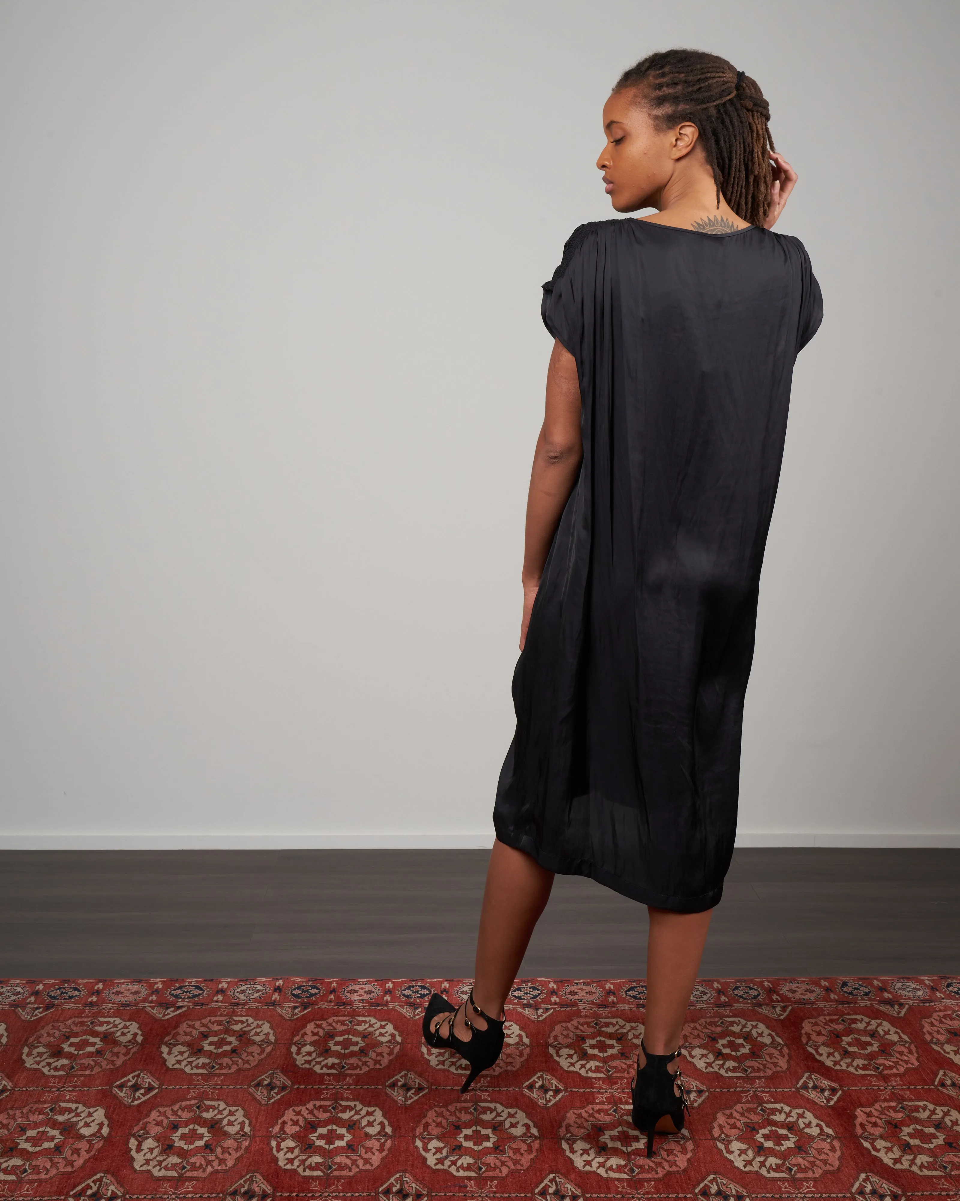 ruched fold dress - black