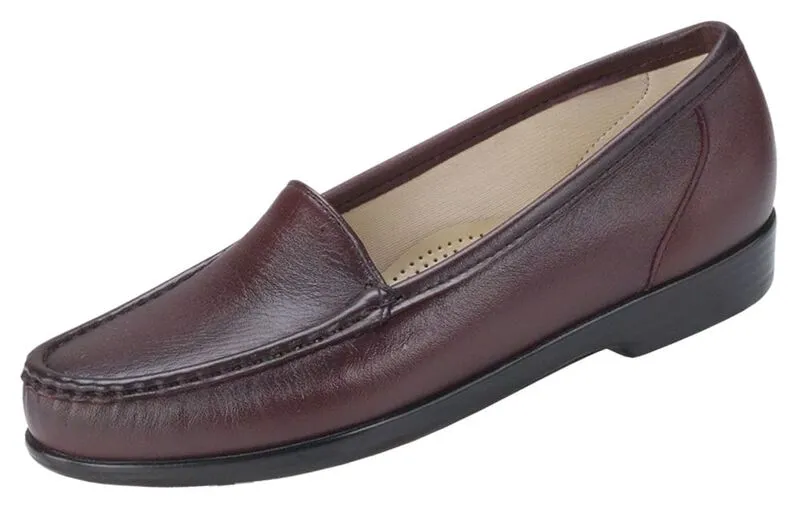 SAS Simplify Slip On Loafer - Antique Wine
