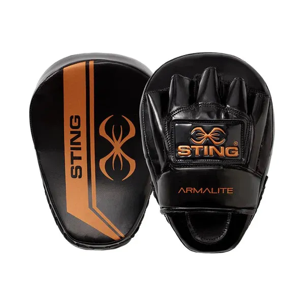 Sting Armalite Focus Mitts - Black/Bronze