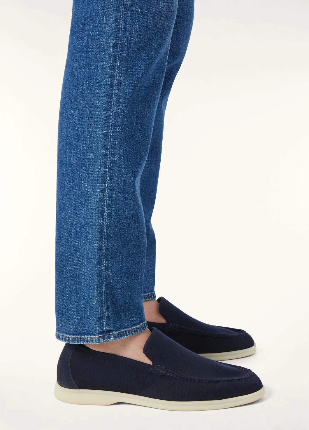 The Gift of Kings Summer Walk in Navy Blue for Men