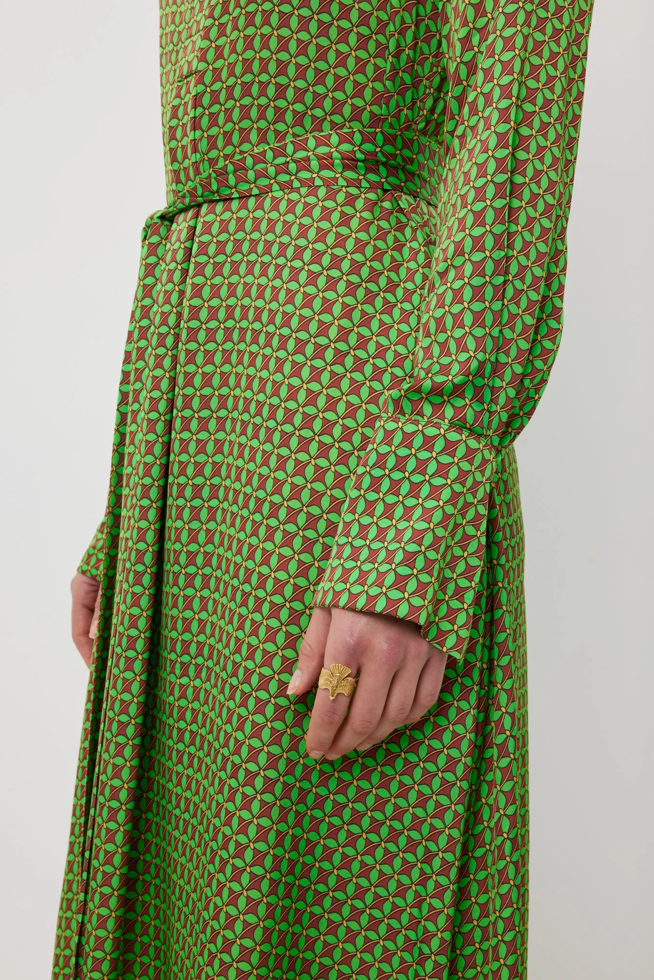 TUESDAY RIVER DRESS FAN PRINT