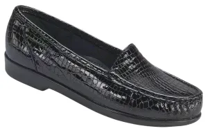 Women's Simplify Slip On Loafer in Black Croc